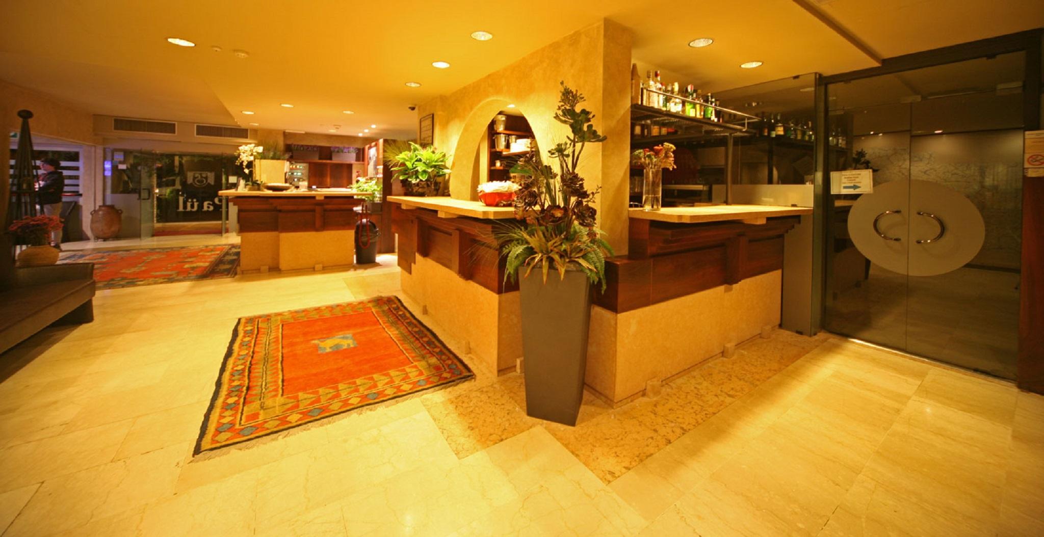 Hotel La Pauel シルミオーネ エクステリア 写真